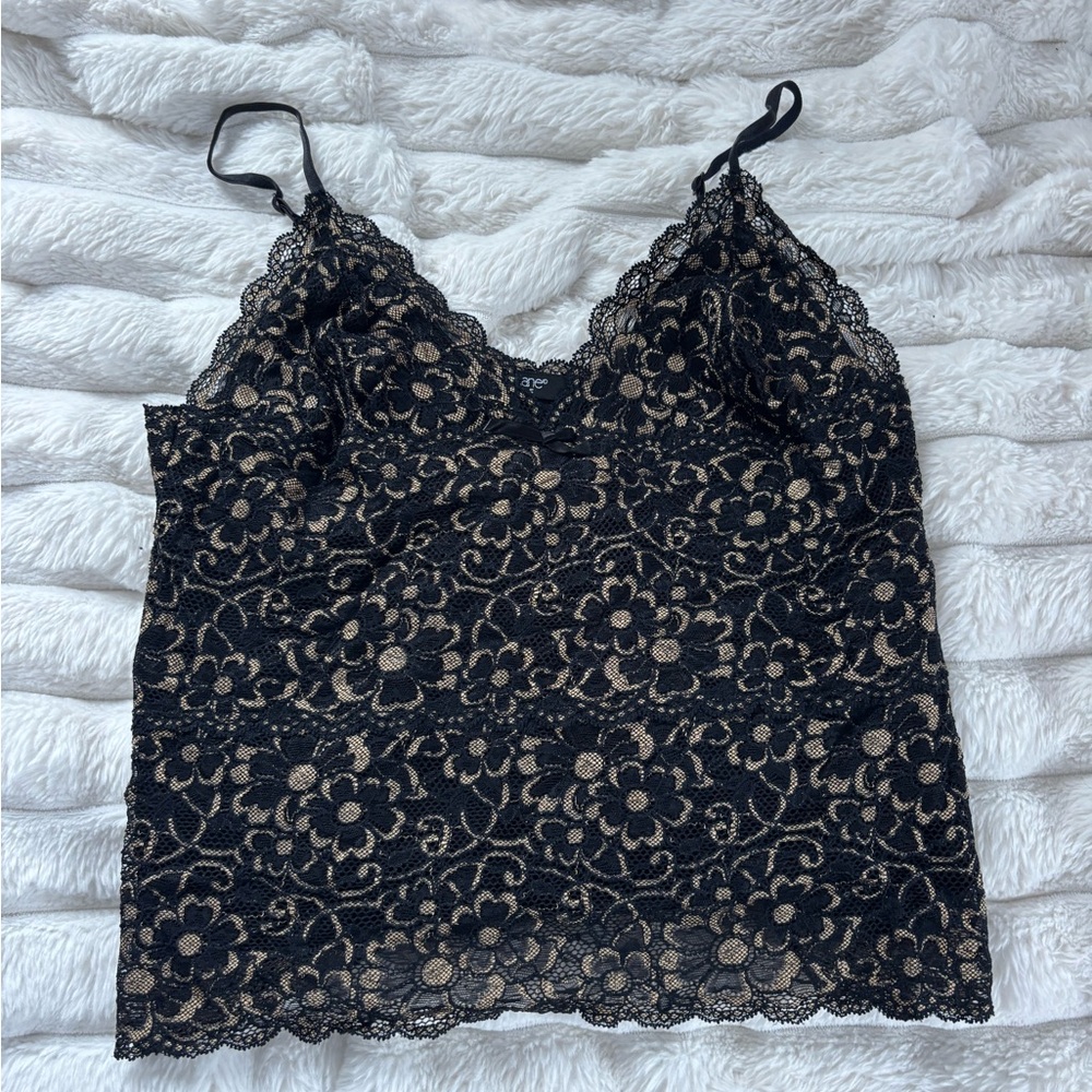 Karen Kane Black Floral Lace Camisole